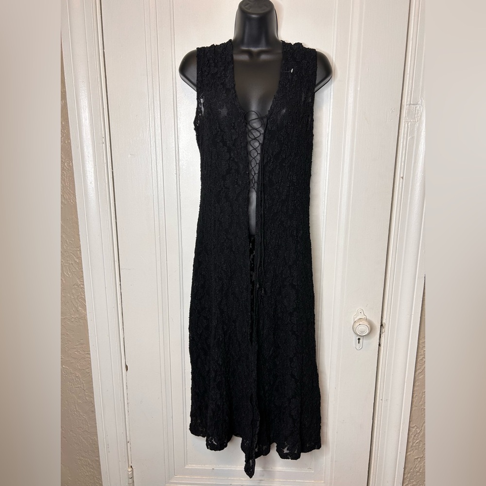 📟 Vintage Luxury Bisou Bisou Black Lace Blouse